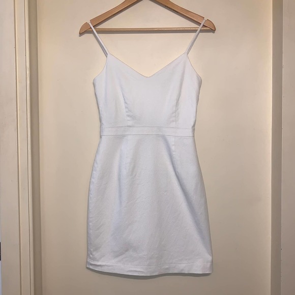 Joie ‘Orchard’ White Textured Pique Mini Dress, XS - Picture 3 of 11